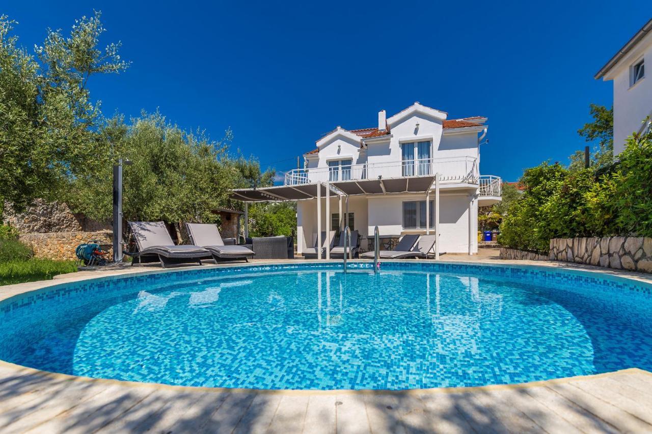 Holiday Home Olive Garden Brzac Luaran gambar
