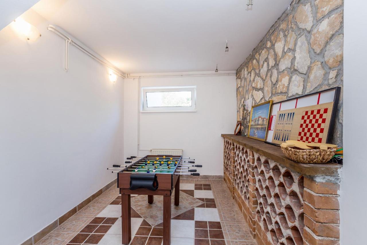 Holiday Home Olive Garden Brzac Luaran gambar